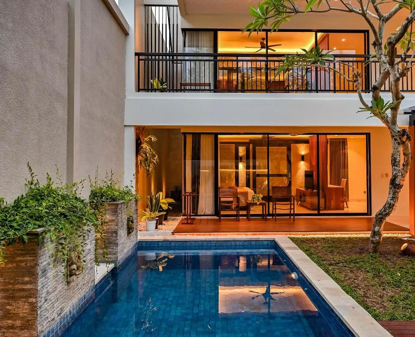 סמיניאק The Cabana Villa